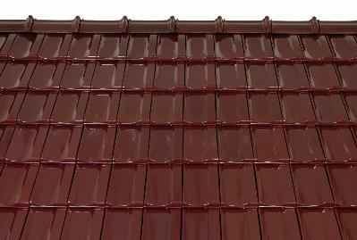 Bild 7-71 bis 73: Ziegeldeckung – Dachziegel Mulde weinrot/kupferbraun/schwarz